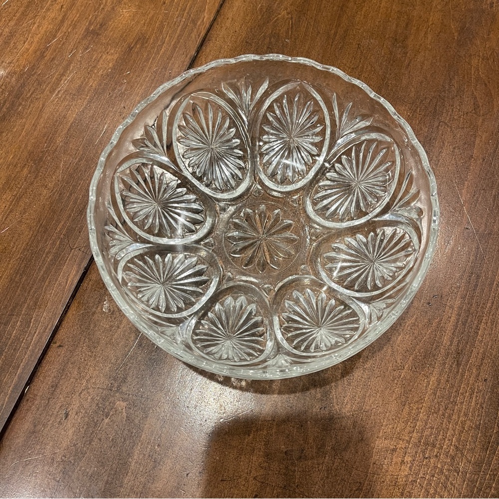 Vintage Anchor Hocking Medallion Star Cameo Clear Glass Serving Bowl